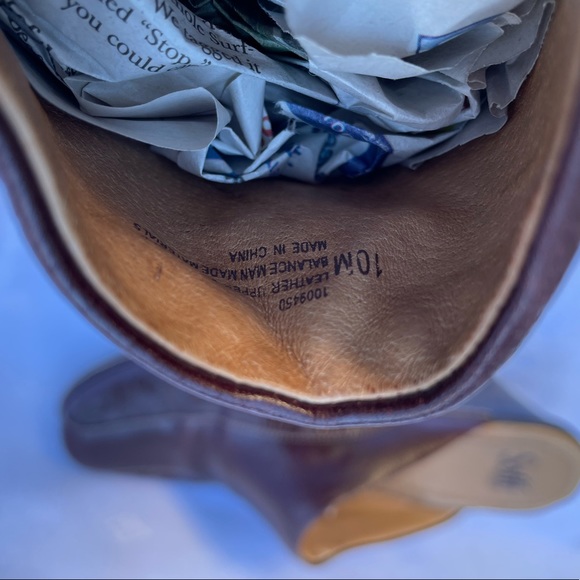 Sofft Leather Clogs - Picture 2 of 5